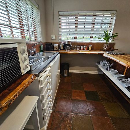 Tsitsikamma Gardens Cottages Self-Catering Cottages Sanddrif Luaran gambar