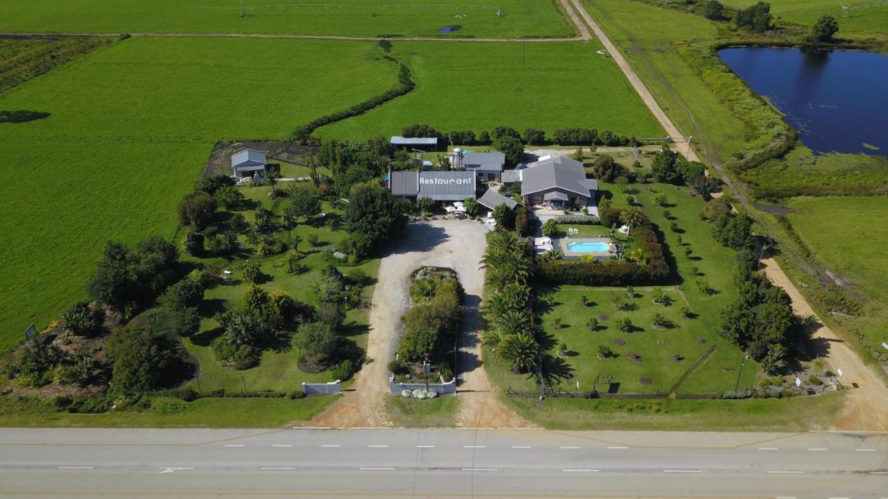 Tsitsikamma Gardens Cottages Self-Catering Cottages Sanddrif Luaran gambar