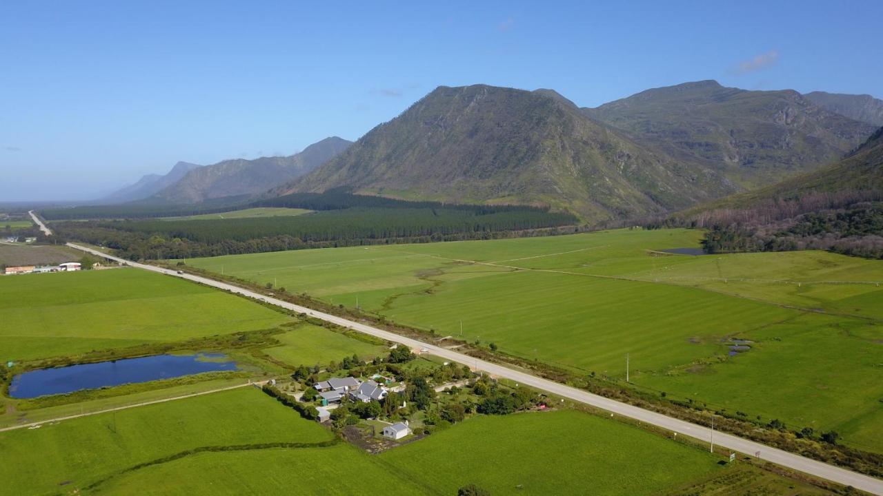Tsitsikamma Gardens Cottages Self-Catering Cottages Sanddrif Luaran gambar