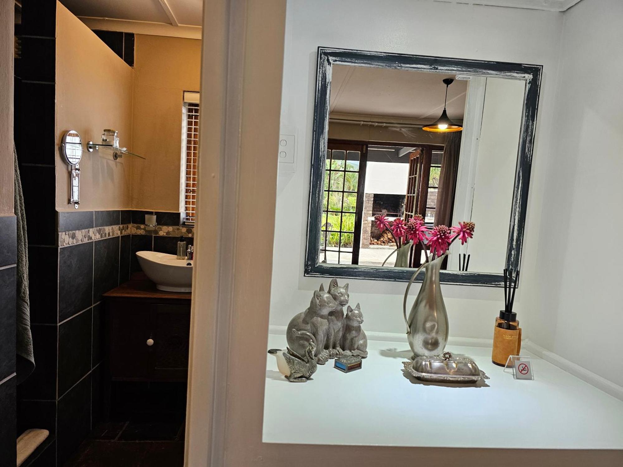 Tsitsikamma Gardens Cottages Self-Catering Cottages Sanddrif Luaran gambar